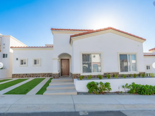 🏡 ¡Casa exclusiva en Primo Tapia , Playas Rosarito Baja California con Certeza Jurídica garantizada!