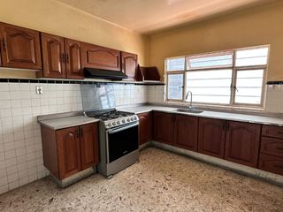 Casa en renta en Zona de Tequis, calle Avanzada 314
