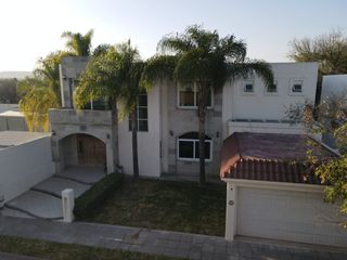 CASA EN VENTA EN MISION DEL CAMPANARIO