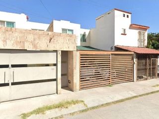 CASA EN REMATE EN LA AGUASCALIENTES LOMAS DE SANTANITA
