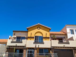 CASA EN VENTA EN ENSENADA