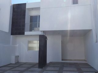 Venta Casa al Norte de Aguascalientes Condominio Residencial Q Campestre Zona TEC