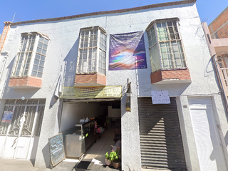 CASA EN VENTA EN AGUASCALIENTES : Zona Centro : A Pasos de la Plaza de Armas y Jardín de San Marcos