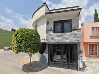 CASA EN VENTA EN CIRCUITO DE LOS ROBLES  100  Colonia: CIUDAD SATÉLITE, LEON DE LOS ALDAMA GUANAJUATO