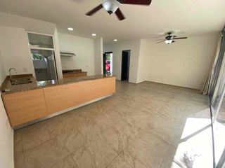 Venta Casa Residencial Arbolada Cancun