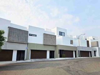 Hacienda Agua Caliente Las Dalias Casa en Venta 4 rec.
