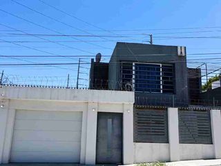 Casa 3rec Jardín Dorado en Venta
