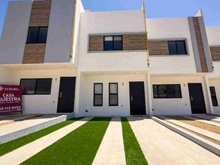 Casa de 3 rec. Almería Residencial en Barcelona