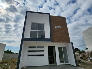 casa en venta en fraccionamiento puerta plata, plan de ayala