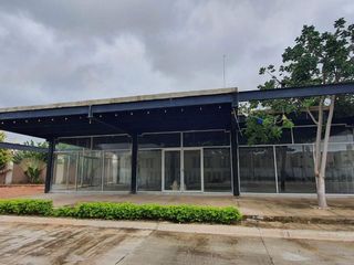 locales en plaza comercial en tixcacal opichen