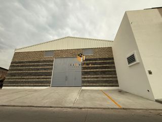 Bodega en renta en Manantiales