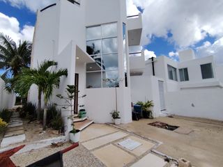 Casa en Venta Frente al Mar en Santa Clara, Yucatán
