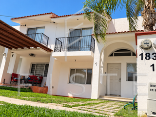 CASA AMUEBLADA EN VENTA EN NUEVO VALLARTA A 3 MINUTOS DEL MAR