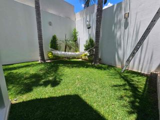 Casa en VENTA MUUUY AMPLIA en Lomas del Tec