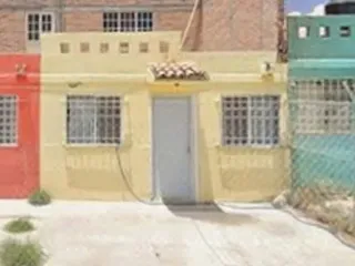 CASA EN VENTA EXCELENTE OPORTUNIDAD DE REMATE BANCARIO