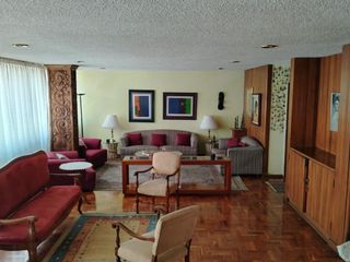 Renta de habitación  (Roomie Femenina) en departamento de 240 m2 en la colonia Nápoles, a dos cuadras de metrobus La Piedad, a 3 cuadras del WTC