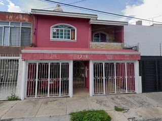 VENTA DE CASA EN TABACHINES ZAPOPAN JALISCO PASEO DE LOS TEJOCOTES 2219