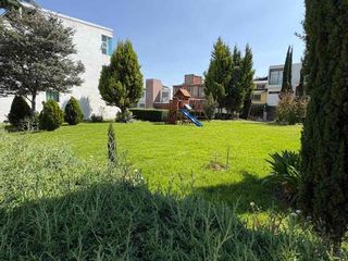 TERRENO RESIDENCIAL, EN PRIVADA  CON TODOS LOS SERVICIOS, EN PROVIDENCIA.