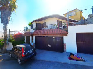VENTA DE CASA EN COLONIA VILLAFONTANA TIJUANA