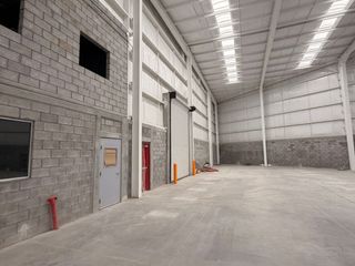 RENTA DE BODEGA 601 Y 1000 M2