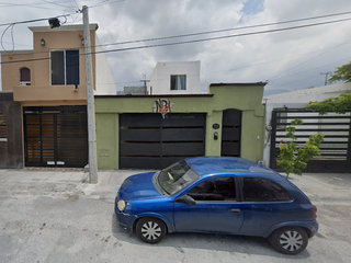 CASA EN VENTA EN LA COLONIA LOMA LINDA, SALTILLO, COAHUILA - SF
