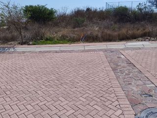Venta de Terreno en CD Maderas Sur Guanajuato