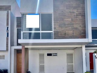 CASA AMUEBLADA EN RENTA EN LOMAS DE ANGELOPOLIS PUEBLA