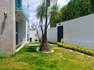 CASA EN VENTA EN LOMAS DE ANGELÓPOLIS II, VISTA MARQUÉS, 5 RECÁMARAS, UNA EN PLANTA BAJA CON ENTRADA INDEPENDIENTE, PUEBLA