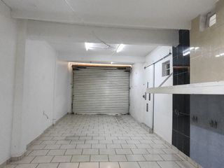CASA CON ALTA CONECTIVIDAD CERCA DEL AEROPUERTO USO COMERCIAL EN RENTA 4 AUTOS 3 NIVELES MOCTEZUMA 2DA SECCIÓN