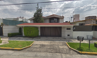 Casa en venta en Naucalpan de Juárez. Gran oportunidad!!