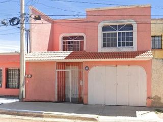 CASA EN VENTA EN LAS FUENTES, DURANGO, DURANGO.