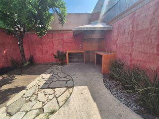 CASA EN RENTA LOMAS DE SANTA CATARINA