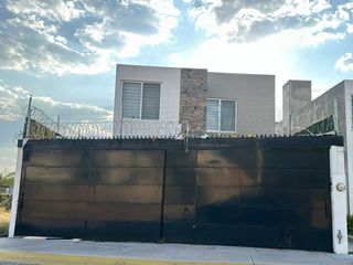 CASA EN VENTA AL NORTE POR VILLA NATTY