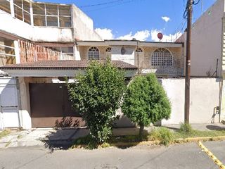 CASA EN VENTA EN MORELOS PRIMERA SECCION, TOLUCA DE LERDO, ESTADO DE MEXICO.