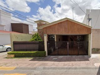 Casa en venta en Bosques del Prado Norte, Aguascalientes.