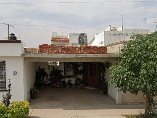 Casa en venta Arboledas de Paso Blanco, Aguascalientes, Ags. NF