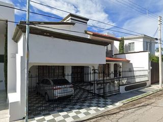 Casa en venta en Fracciorama 2000, San Francisco de Campeche.