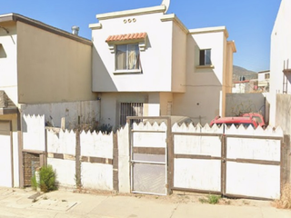 CASA EN VENTA, FRACC. VILLA RESIDENCIAL DEL SOL, ENSENADA, BAJA CALIFORNIA.