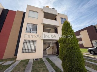 Departamento en Venta en Colinas de la Piedad Ubicado en tercer nivel. Acepta crédito Infonavit