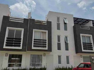 Casa en venta en Ocotlán Puebla , zona outlet