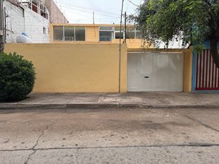 Renta de casa en Colón Echegaray