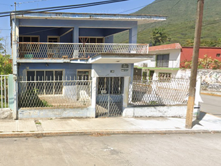 VENTA DE CASA EN HOGAR, CAMERINO Z. MENDOZA, VERACRUZ.