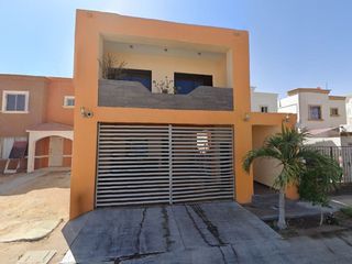 Casa en venta en Villas del Encanto, La Paz.
