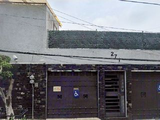 CASA EN TLALPAN CENTRO, CERCA DE INSURGENTES SUR,VIADUCTO TLALPAN, ESCUELA, UNIVERSIDAD CONTINENTAL, DEPORTIVOS.