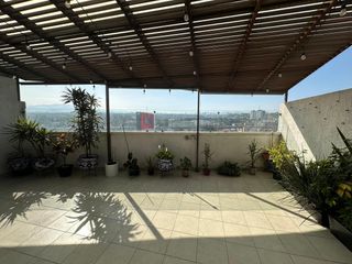 Oportunidad Única! Hermoso Penthouse con Terraza Privada en Venta