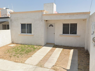 CASA EN VENTA EN SANTA CRUZ, SAN JUAN DEL RIO, QUERETARO.