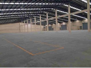 Nave EN Renta DE 6740 Metros en Toluca