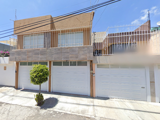 Casa en Venta en Bosque de Pinos Bosques de Colon Toluca de Lerdo  México Oportunidad***