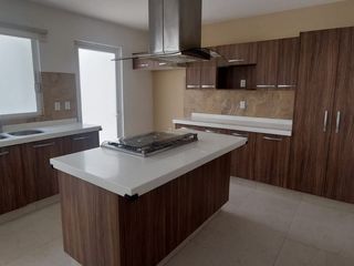 CASA EN RENTA SANTELMO NORTE AGUASCALIENTES