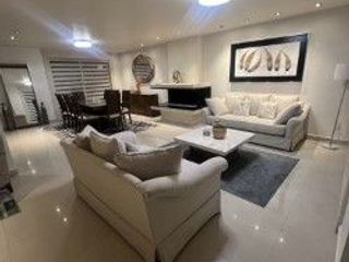 RENTA CASA AMUEBLADA METEPEC